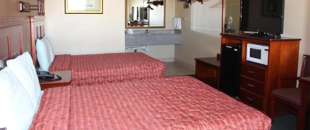 Crown Inn By OYO Denver Tx