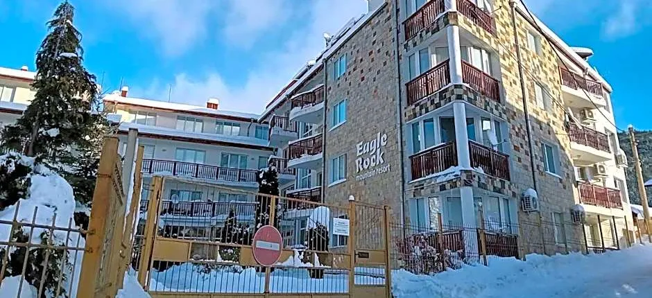 SA Services private apartments, Eagle Rock complex