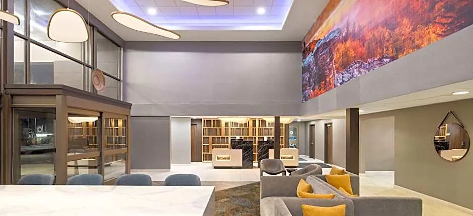 La Quinta Inn & Suites by Wyndham Yakima Downtown