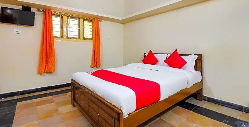 Hotel O Sai Residency Near SR Nagar metro station