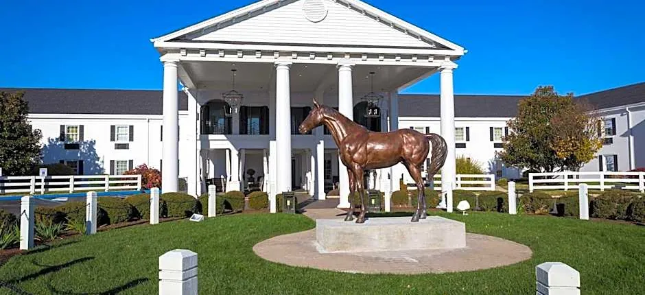 The Campbell House Lexington Curio Collection by Hilton