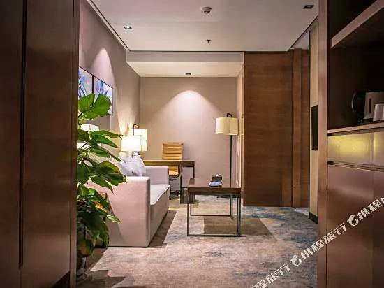 Wuhan Mingde Hotel (Zhuankou Sports Center Jianghan University Branch)