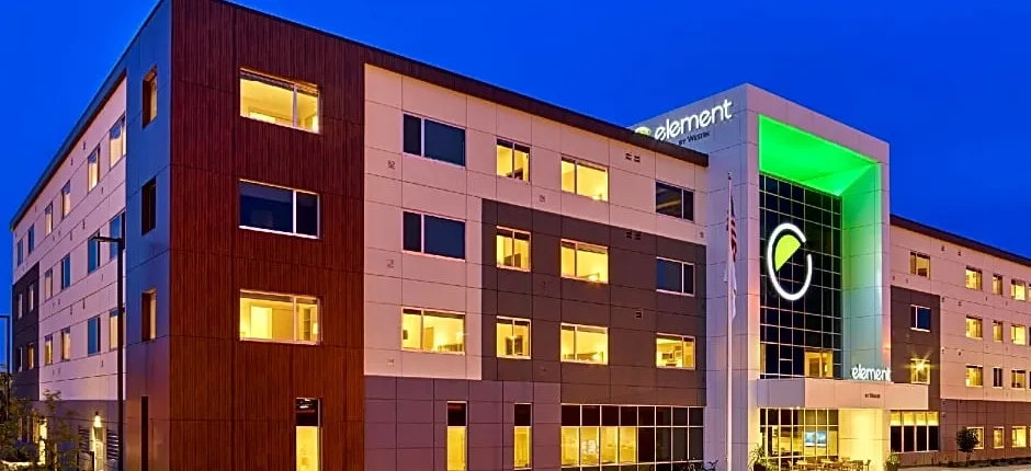 Element Fargo
