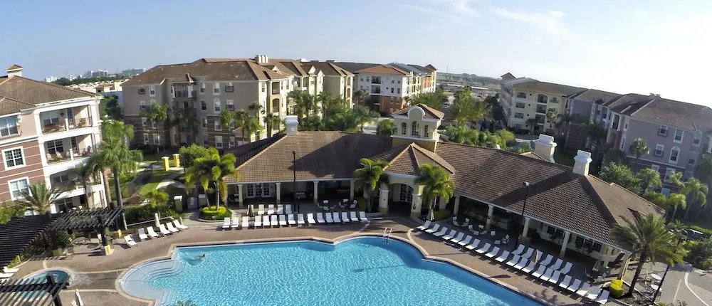 Vista Cay Resort by Intteli Fun Rentals