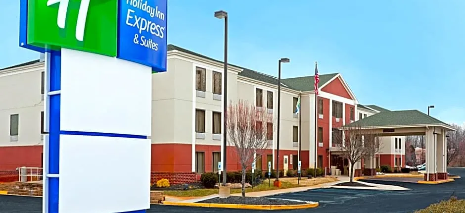 Holiday Inn Express Carneys Point New Jersey Turnpike Exit 1 By IHG
