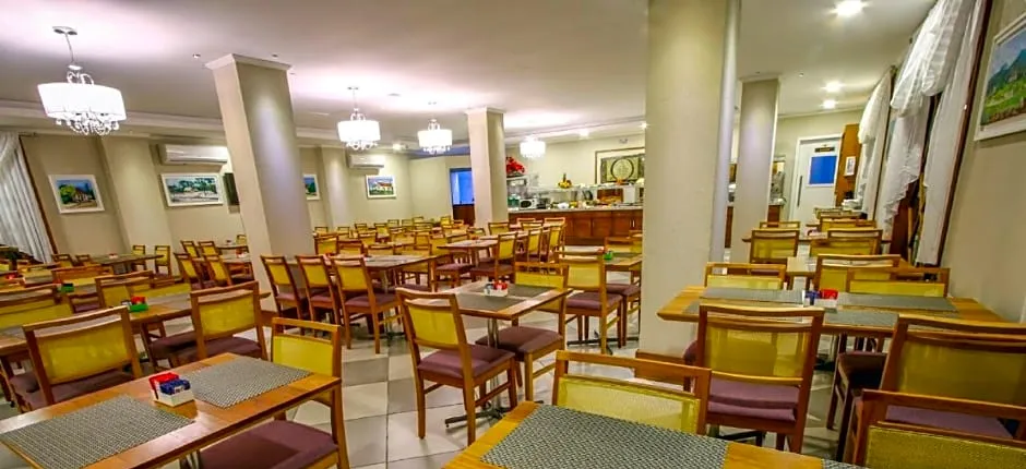 Life Hotel Infinity (Antigo Encantos do Sul)