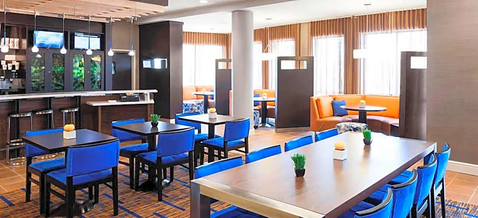 Courtyard by Marriott Houston North/Shenandoah