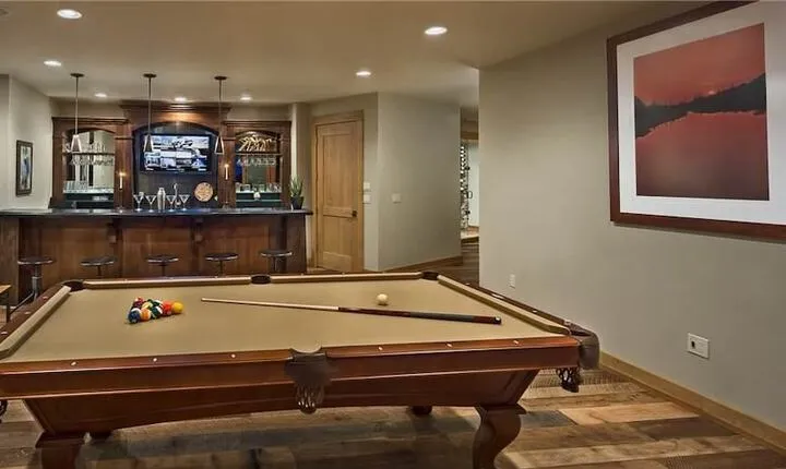 Falconhead Lodge North 5 BedroomHoliday home by Moving Mountains