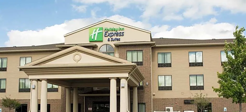 Holiday Inn Express Hotel and Suites Mason City By IHG