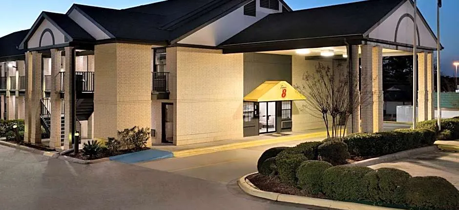 Super 8 by Wyndham Ruston