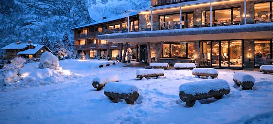 Grand Hotel Courmayeur Mont Blanc, by R Collection Hotels