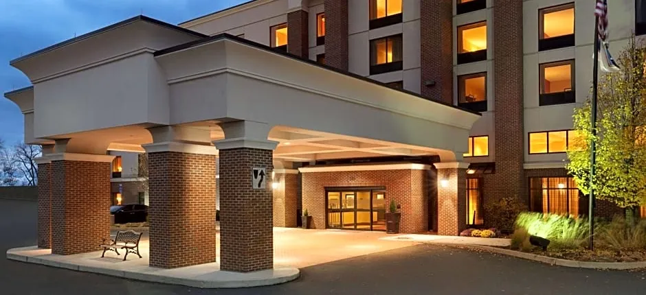 Hampton Inn By Hilton And Suites East Hartford