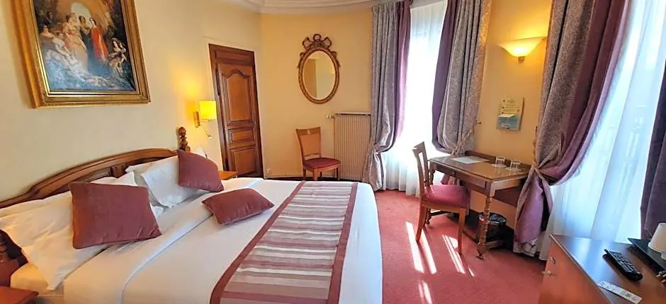 Hotel Paix Republique