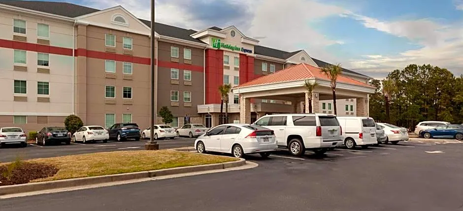Holiday Inn Express Myrtle Beach-Broadway at the Beach By IHG