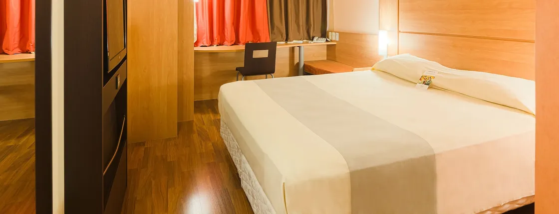 Ibis Canoas Shopping