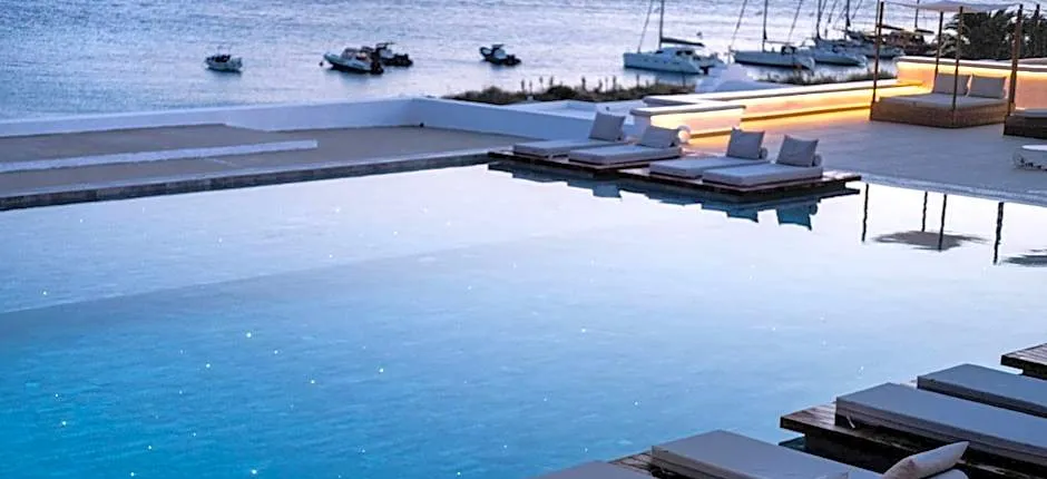 Manoula's Beach Mykonos Resort