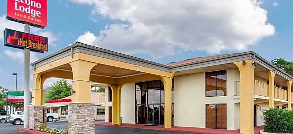 Econo Lodge Inn & Suites Griffin North