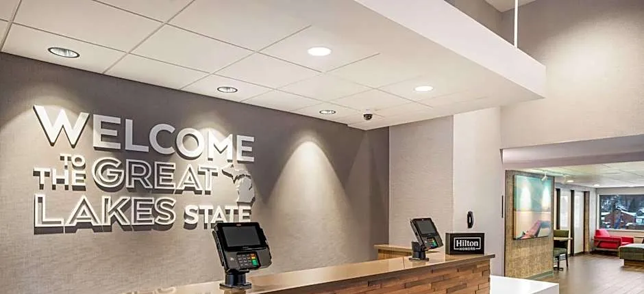 Hampton Inn By Hilton & Suites Houghton
