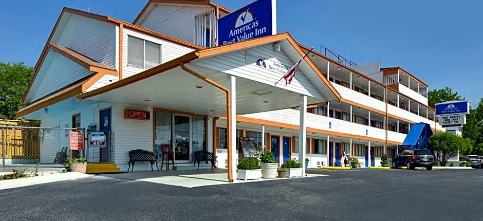 Americas Best Value Inn & Suites Branson - Near the Strip