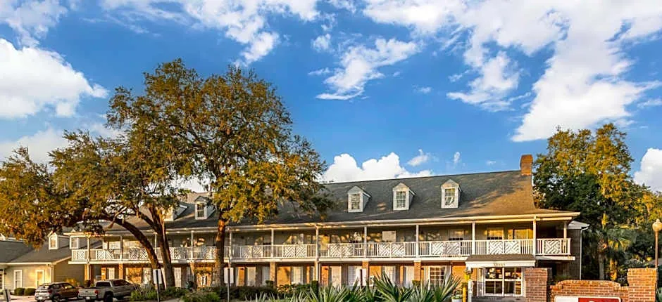 Best Western Plus St. Simons