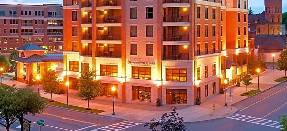 Hampton Inn By Hilton & Suites Saratoga Springs Downtown