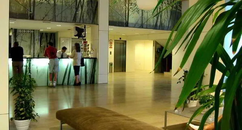Izán Cavanna Hotel