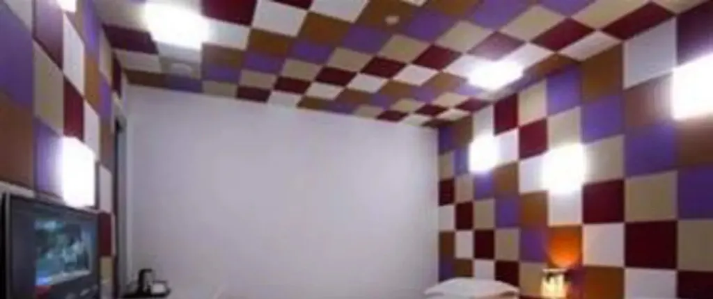 Home Inn Plus (Hangzhou West Lake lakeside Wushan Plaza Hefang Street store)