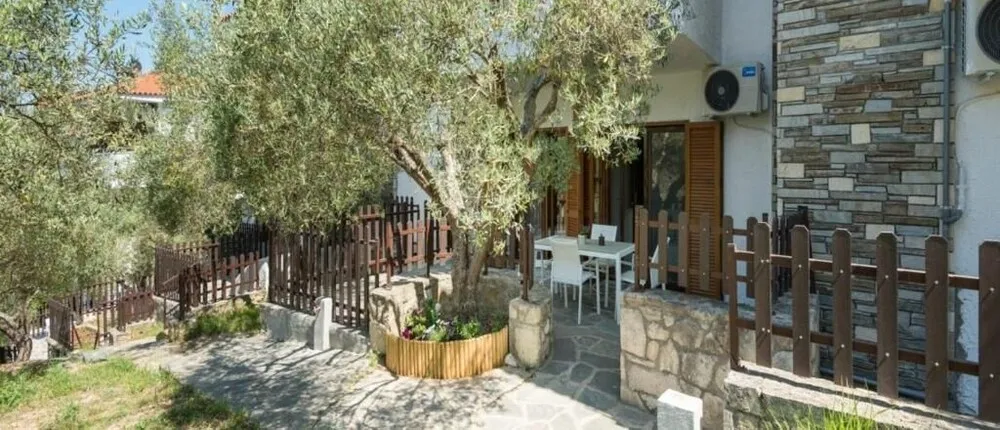 Elani Elaia Villas