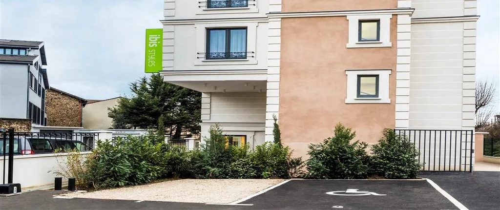 Ibis Styles Clamart Gare Grand Paris