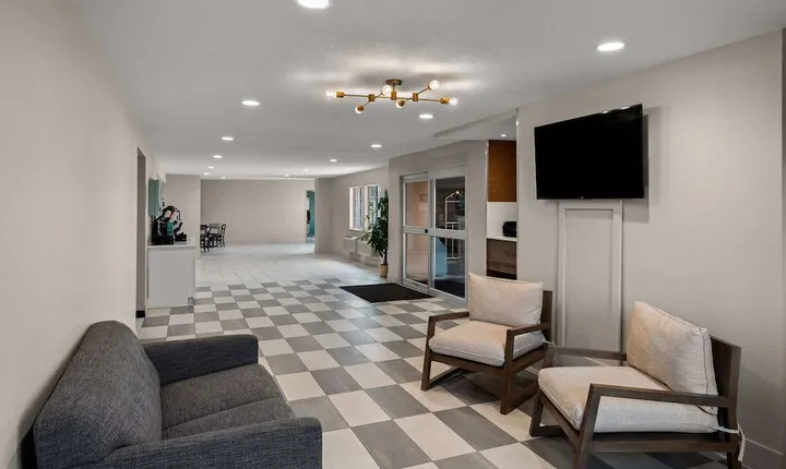 Wyndham Garden Ankeny / Des Moines