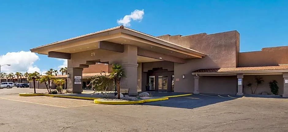 Quality Inn & Suites Lake Havasu City
