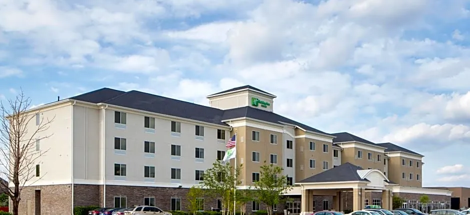 Holiday Inn Hotel & Suites Bloomington Airport by IHG