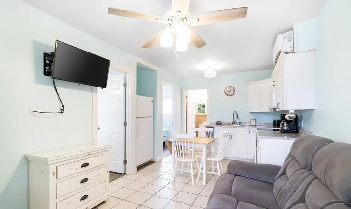 Tropic Island Resort