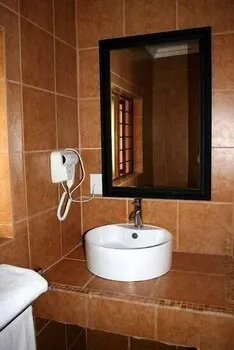 Nomndeni Lodge Zamabhele