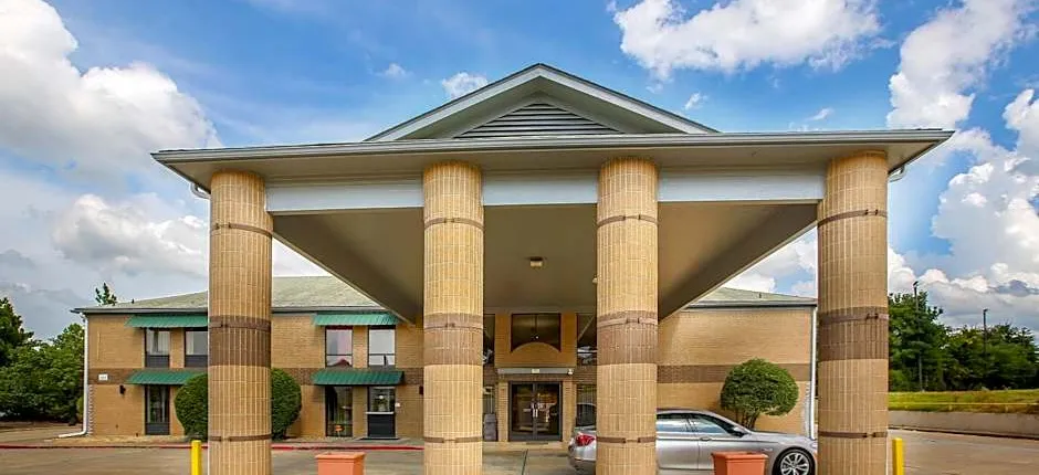 OYO Hotel Texarkana Trinity AR Hwy I-30