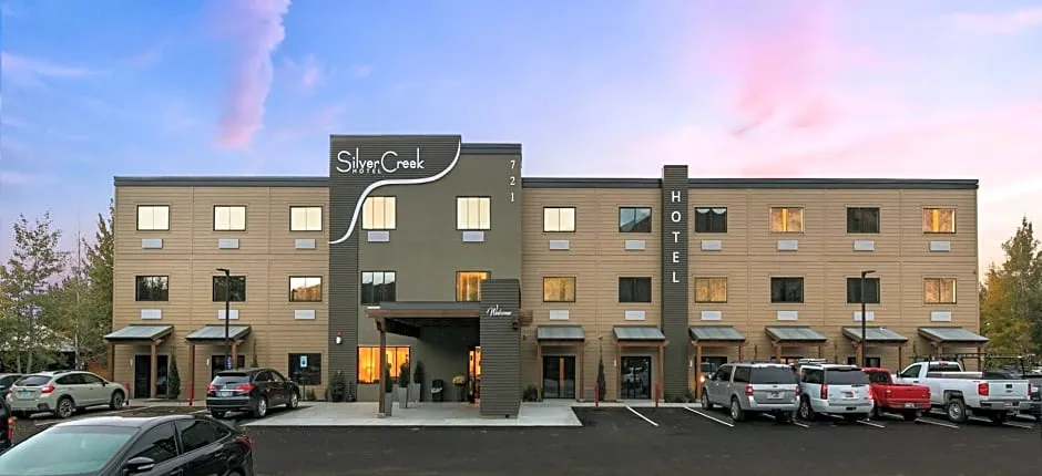 Silver Creek Hotel