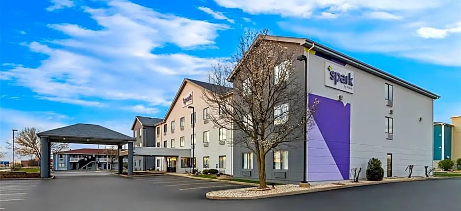 Spark By Hilton Merrillville