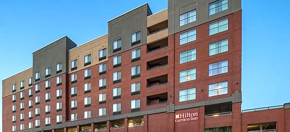 Hilton Garden Inn Tacoma Downtown