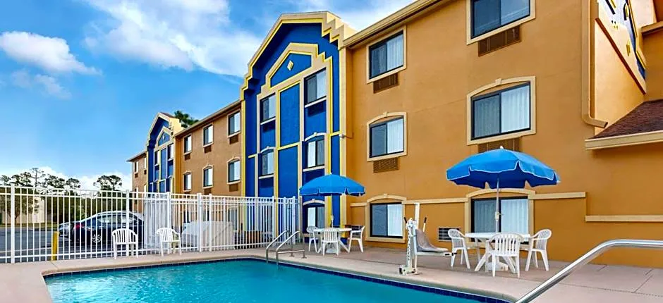 Days Inn by Wyndham Orange Park/Jacksonville