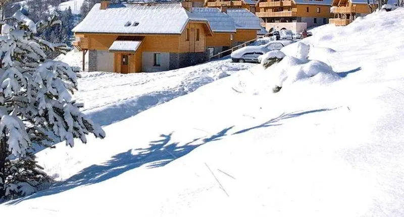 Les Chalets de Praroustan by Actisource
