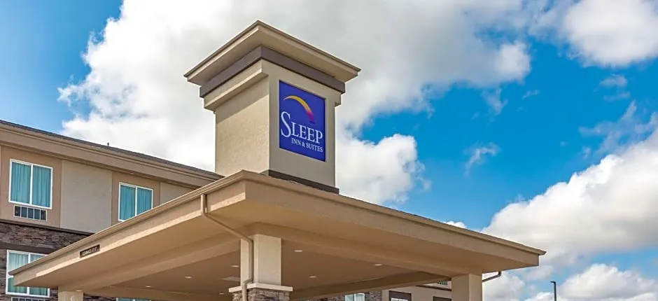 Sleep Inn & Suites