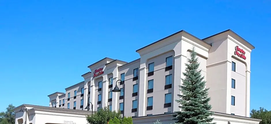 Hampton Inn By Hilton & Suites Laval Quebec Canada
