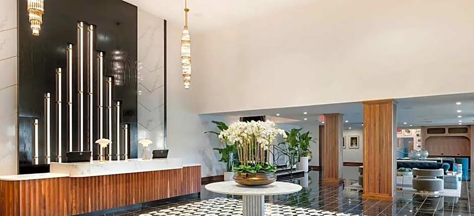 Cambria Hotel Detroit Downtown