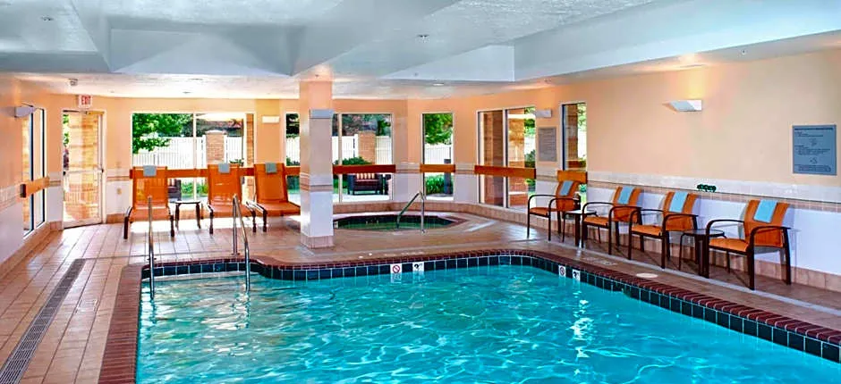 Courtyard By Marriott Cleveland Independence