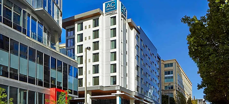 AC Hotel by Marriott Seattle Bellevue/Downtown