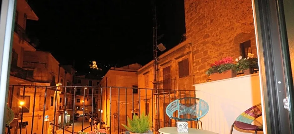 Torre's Camere & caffè