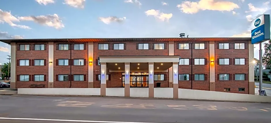 Best Western On The River