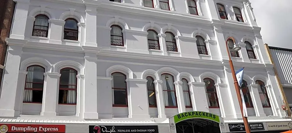 Backpackers Imperial Hotel