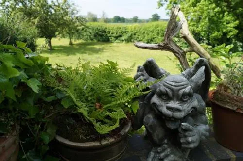 Claxton Hall Cottage Bed and Breakfast