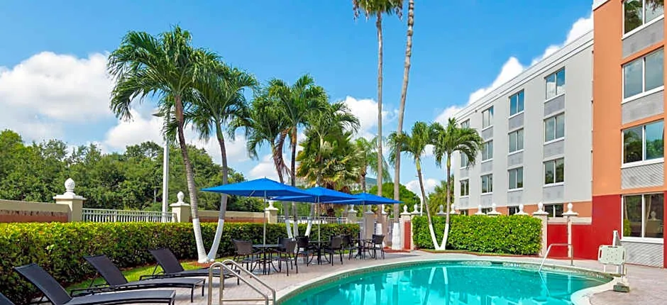 Holiday Inn Express Miami Airport Doral Area By IHG